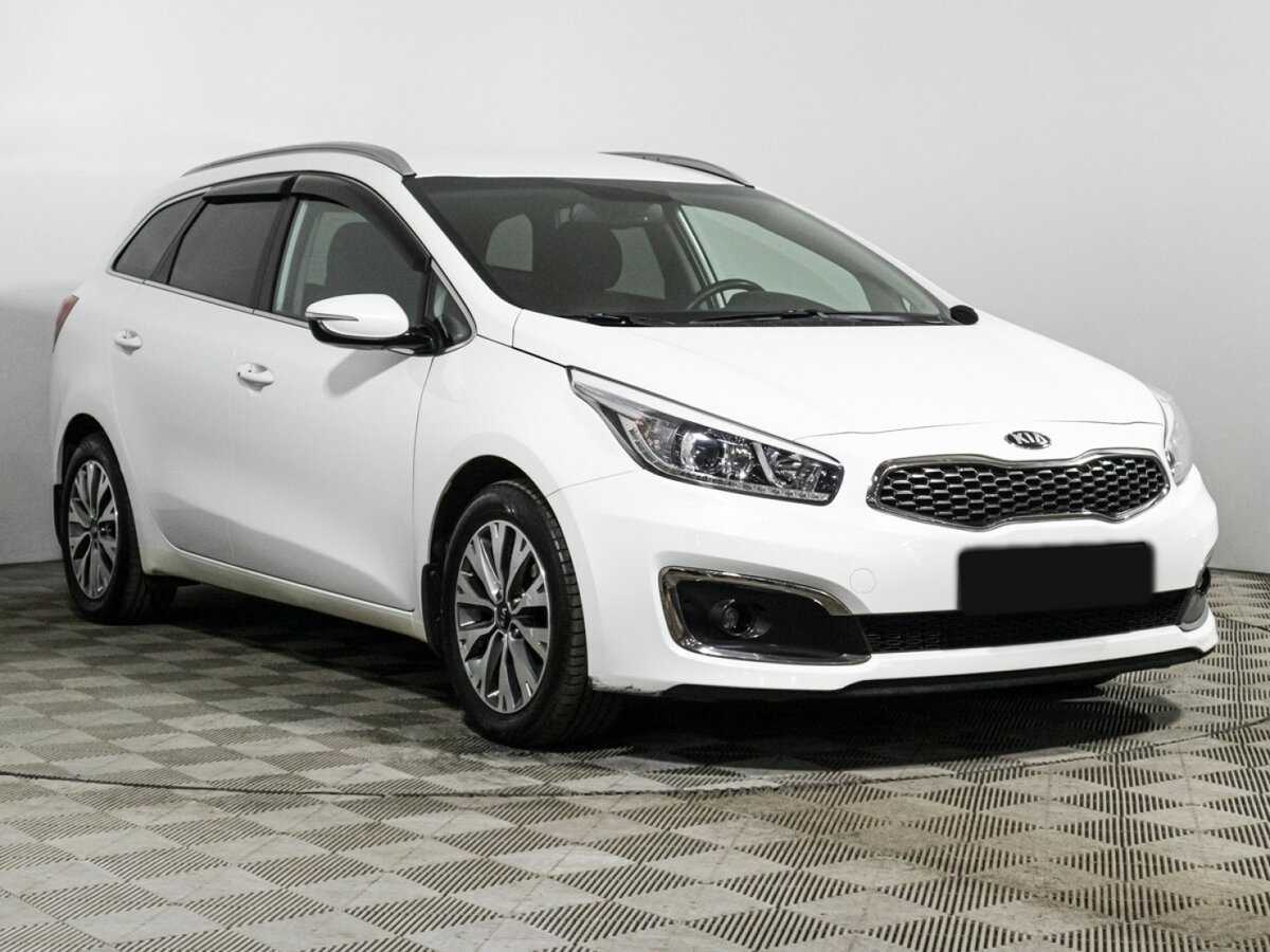Купить Kia Ceed с пробегом. Фото: #2