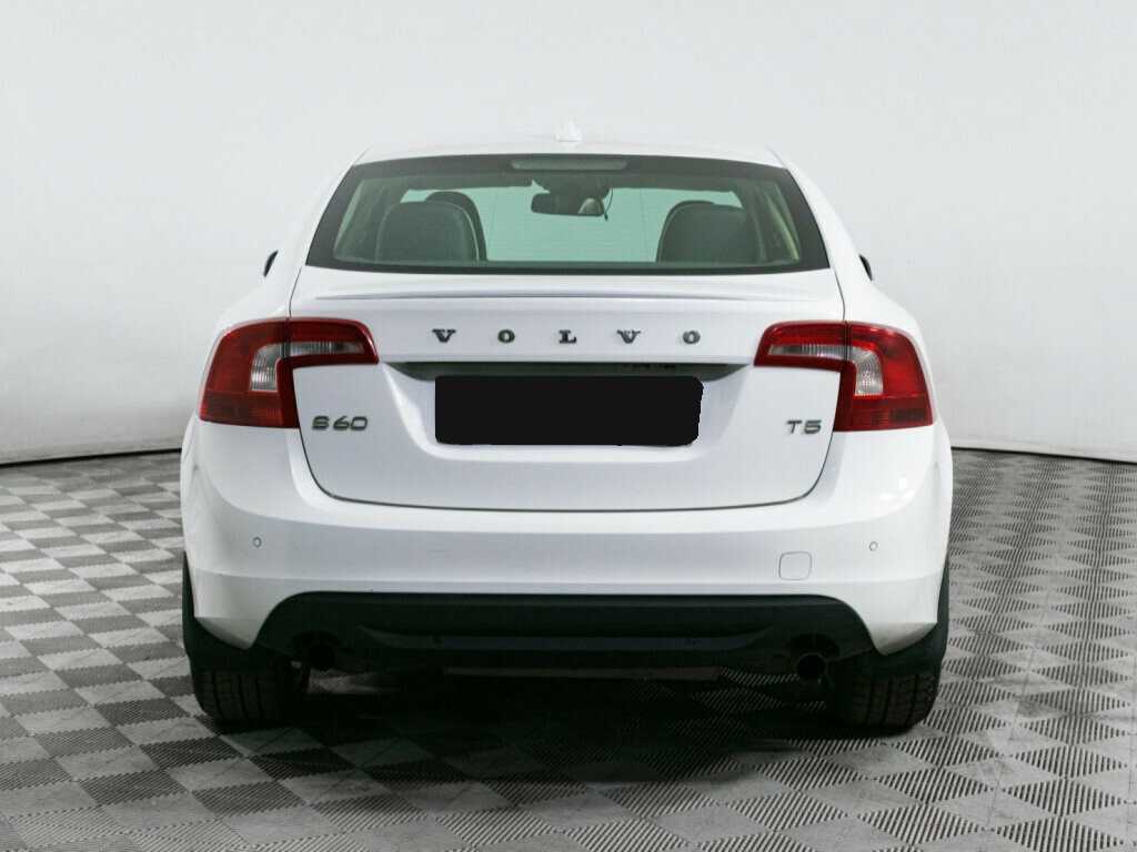 Купить Volvo S60 с пробегом. Фото: #4