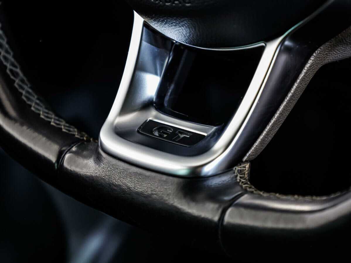 Купить Volkswagen Polo с пробегом. Фото: #15