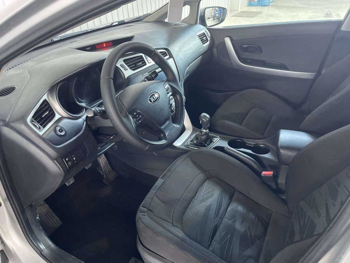 Купить Kia Ceed с пробегом. Фото: #10