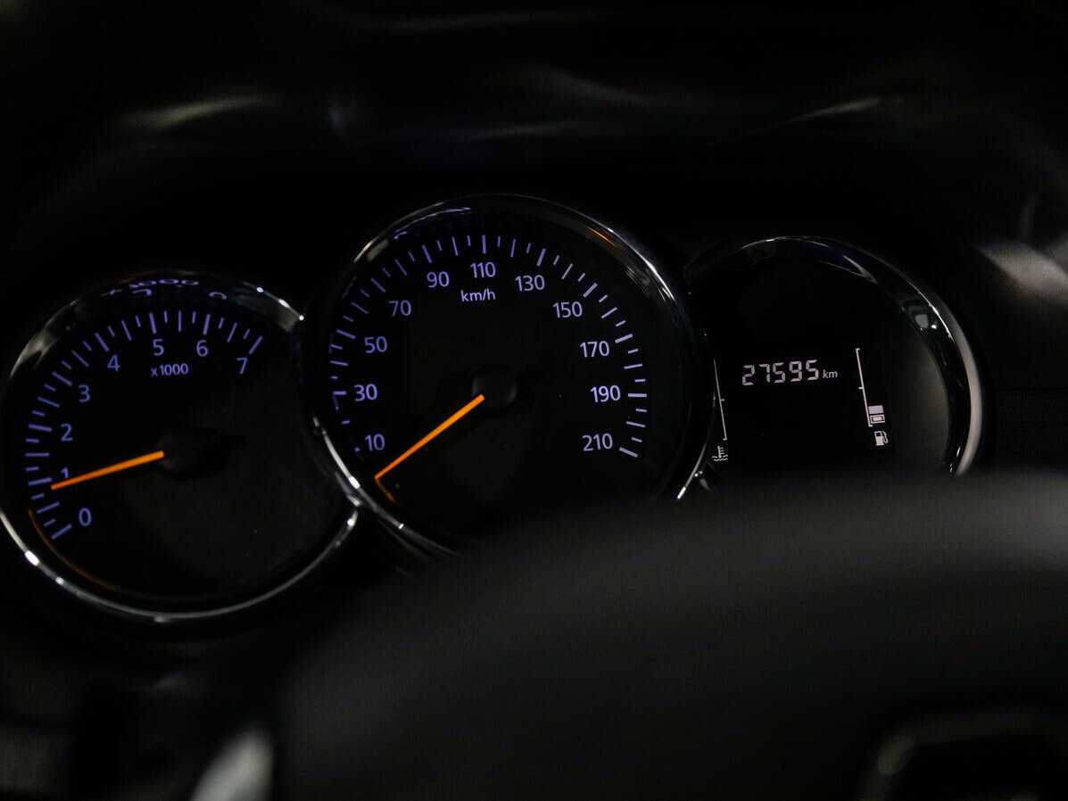 Купить Renault Duster с пробегом. Фото: #10
