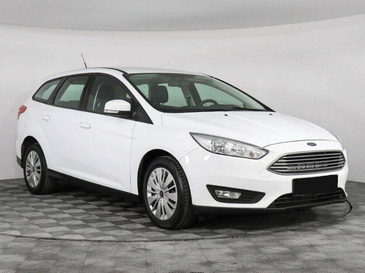 Купить Ford Focus с пробегом. Фото: #2