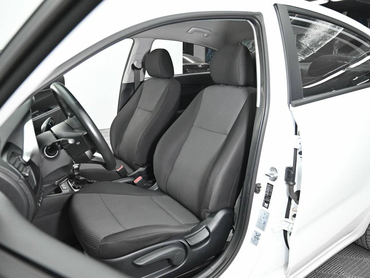 Купить Kia Rio с пробегом. Фото: #6