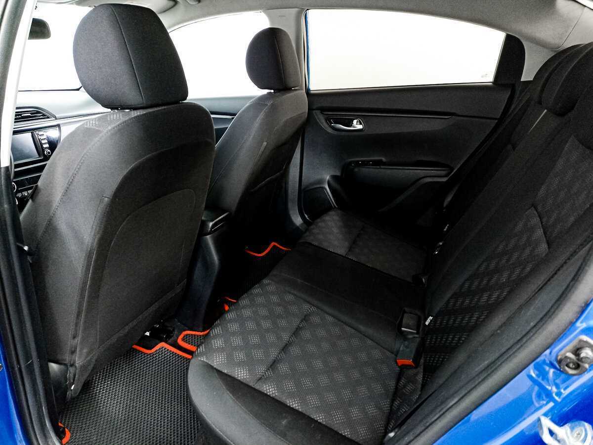 Купить Kia Rio с пробегом. Фото: #9