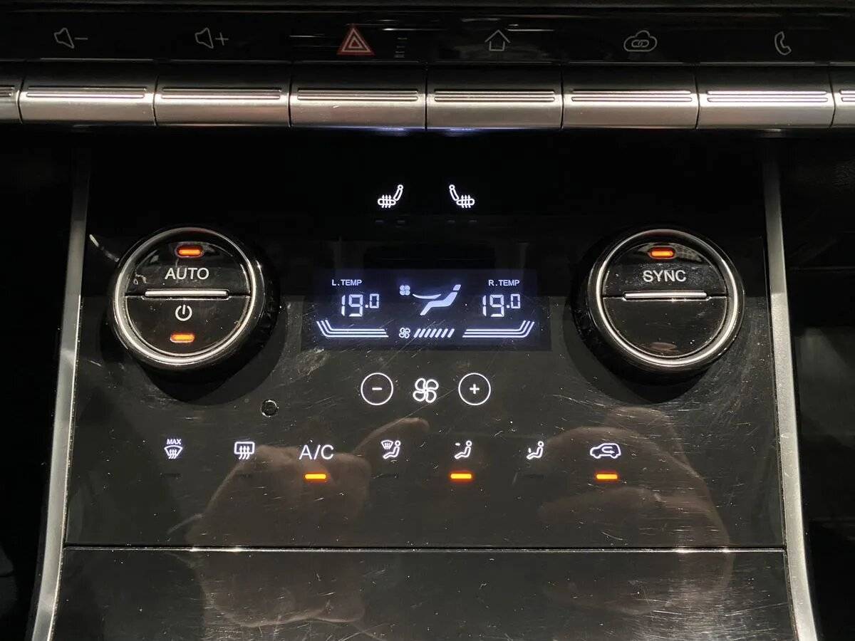 Купить Chery Tiggo 8 с пробегом. Фото: #14