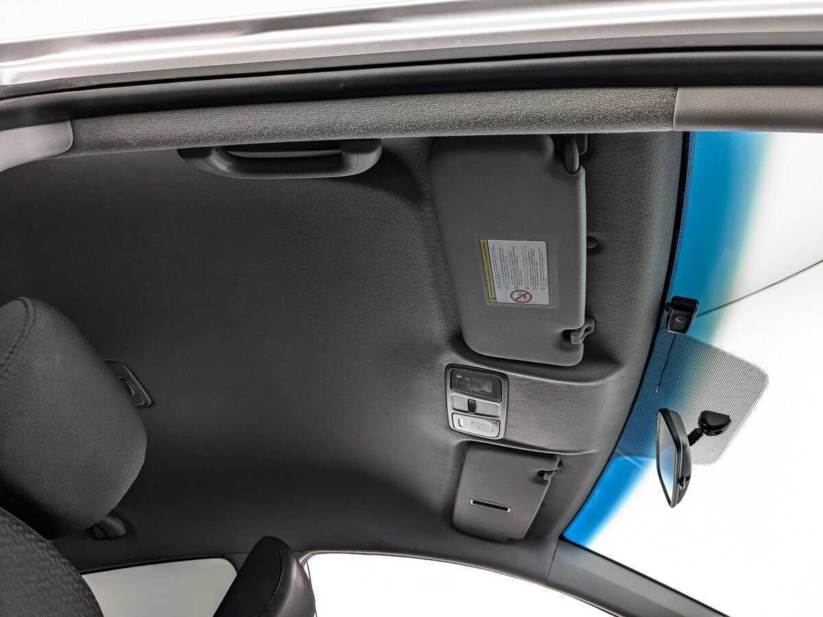 Купить Kia Rio с пробегом. Фото: #18