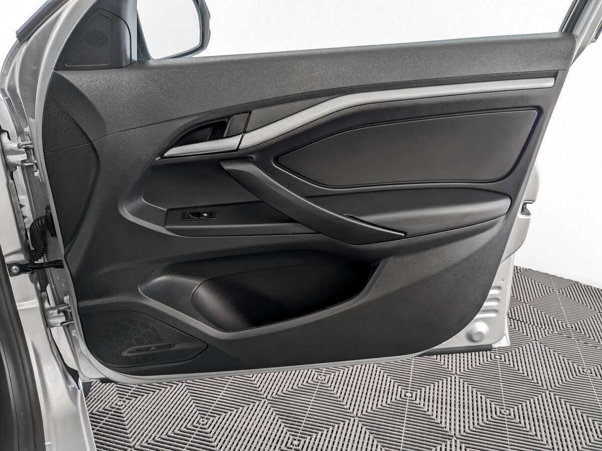 Купить Lada (ВАЗ) Vesta с пробегом. Фото: #18