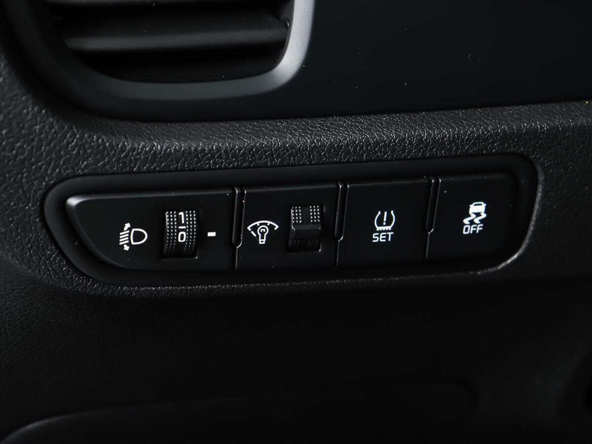 Купить Kia Rio с пробегом. Фото: #15