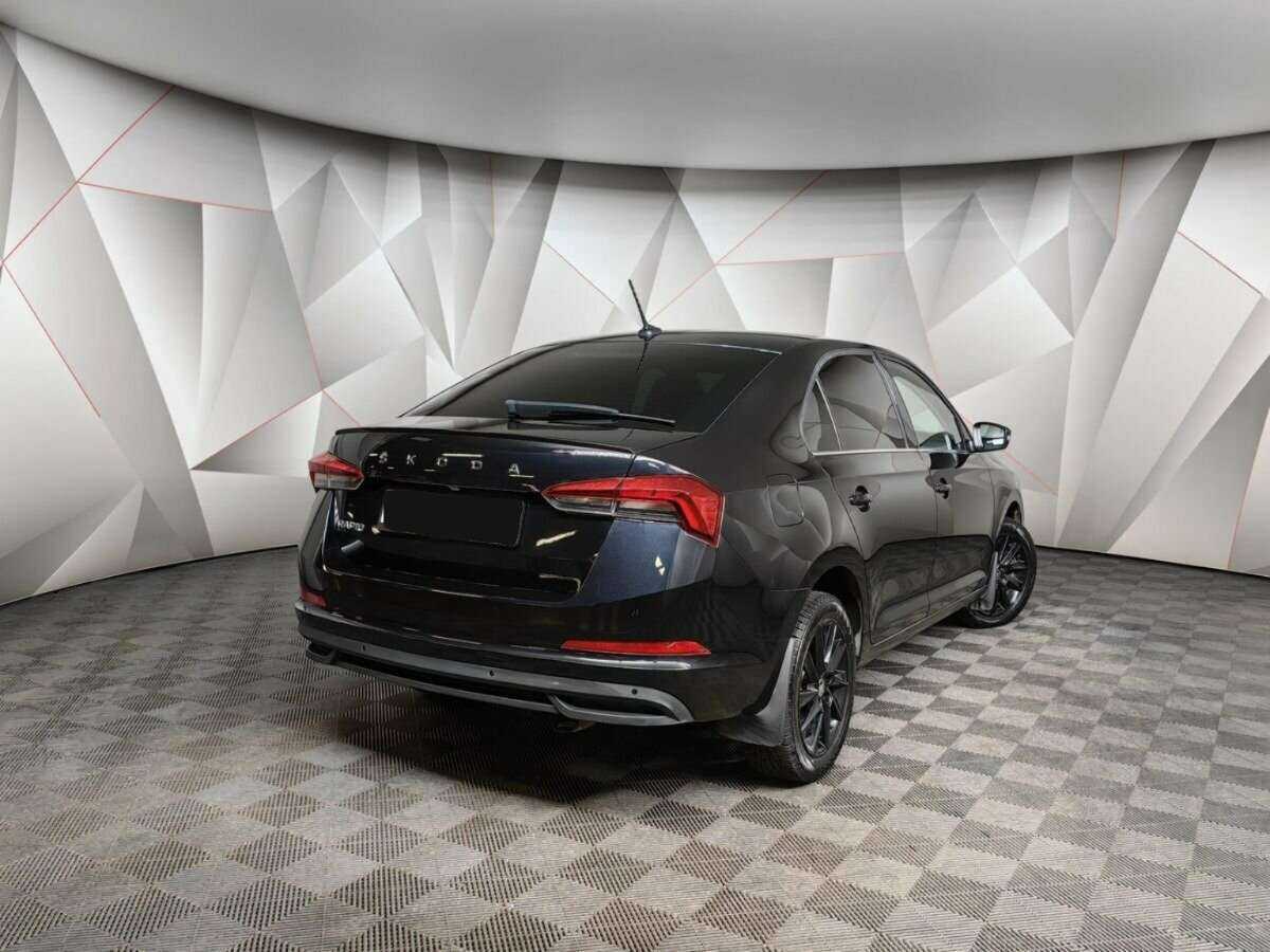 Купить Skoda Rapid с пробегом. Фото: #1