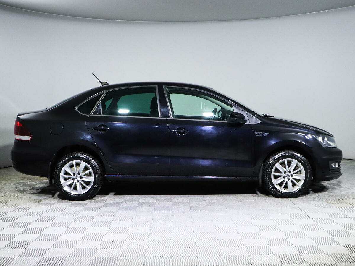 Купить Volkswagen Polo с пробегом. Фото: #3