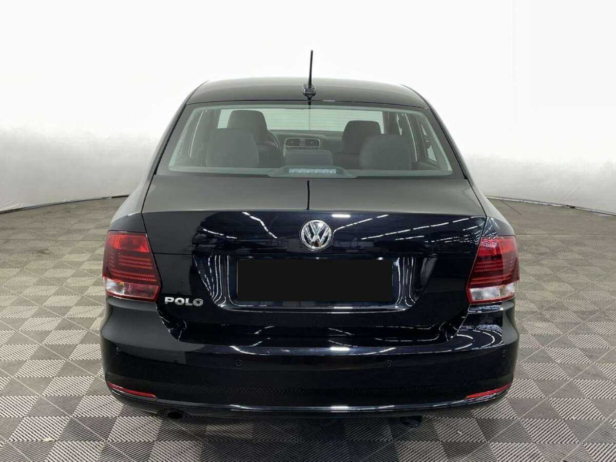 Купить Volkswagen Polo с пробегом. Фото: #1