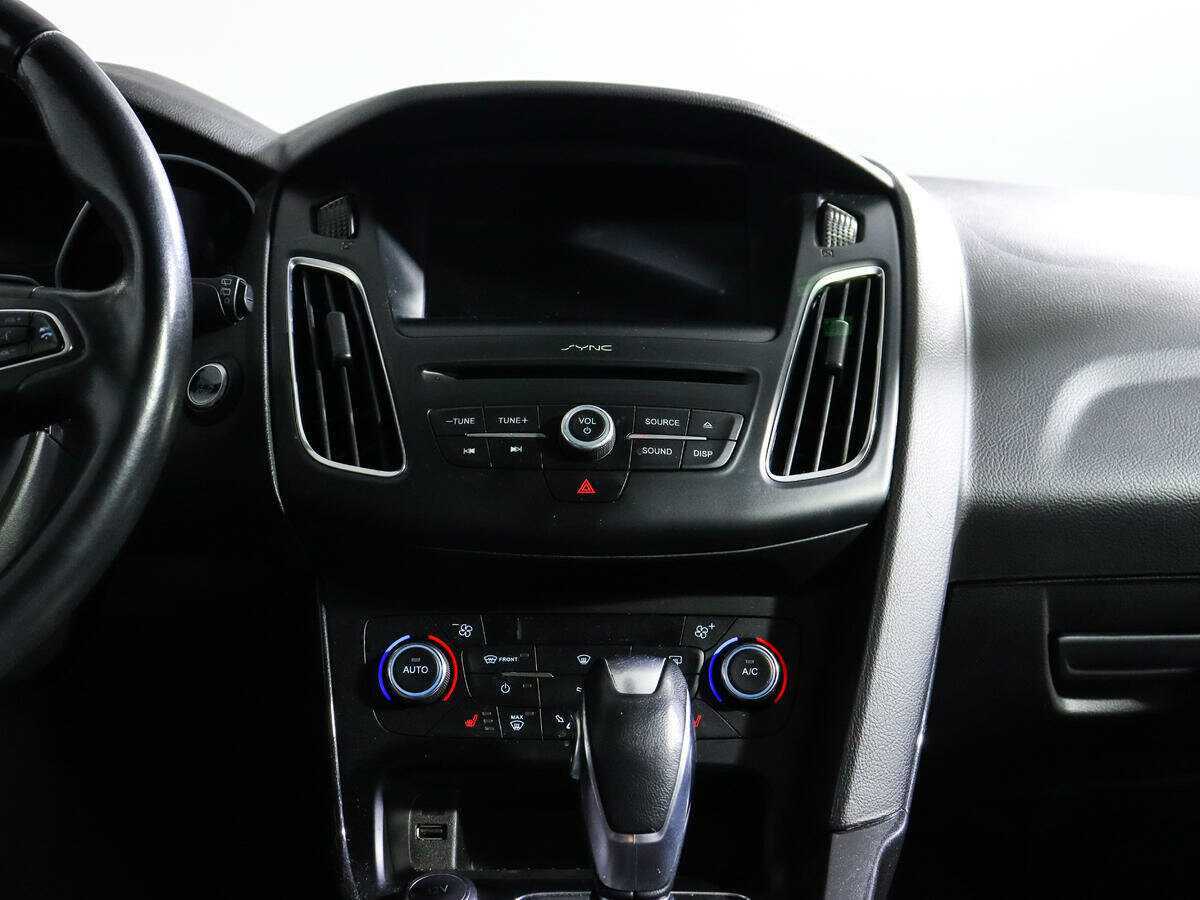 Купить Ford Focus с пробегом. Фото: #12