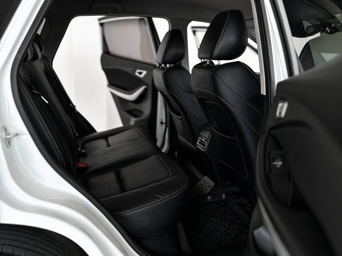 Купить Chery Tiggo 7 с пробегом. Фото: #10