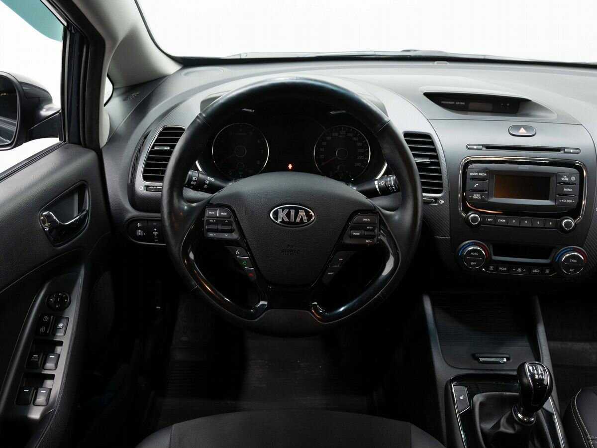 Купить Kia Cerato с пробегом. Фото: #14