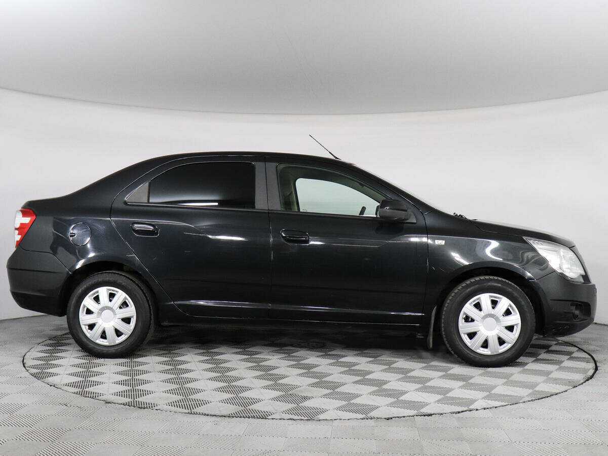 Купить Chevrolet Cobalt с пробегом. Фото: #3