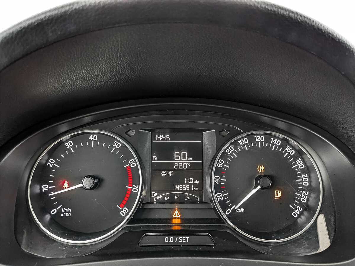 Купить Skoda Rapid с пробегом. Фото: #13