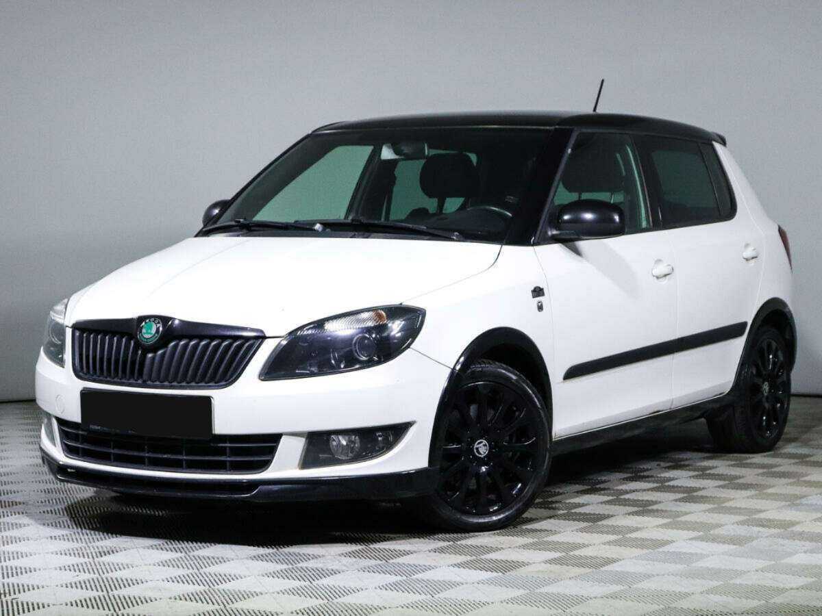 Купить Skoda Fabia с пробегом. Фото: #0