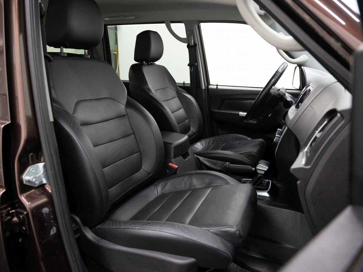 Купить УАЗ Patriot с пробегом. Фото: #11