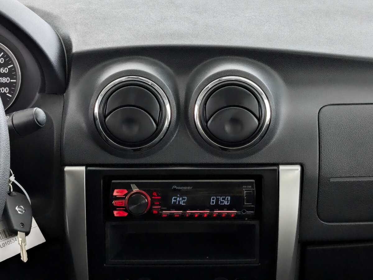 Купить Nissan Almera с пробегом. Фото: #12