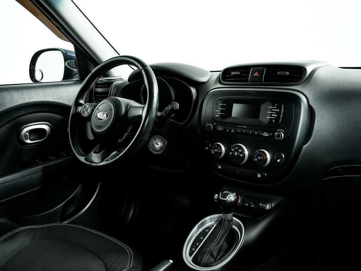 Купить Kia Soul с пробегом. Фото: #8