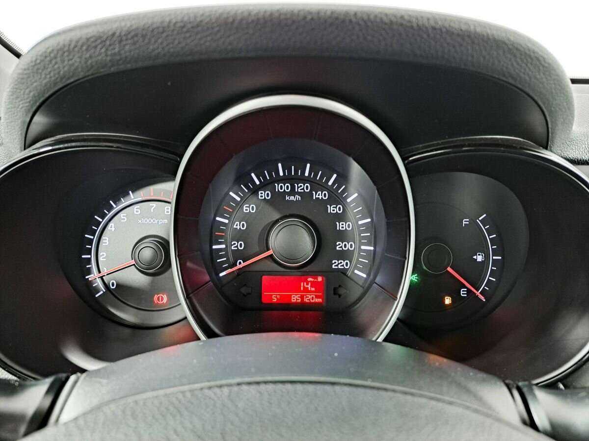 Купить Kia Rio с пробегом. Фото: #10