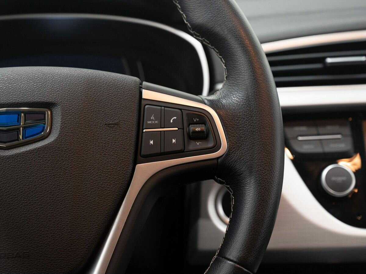 Купить Geely Atlas с пробегом. Фото: #18