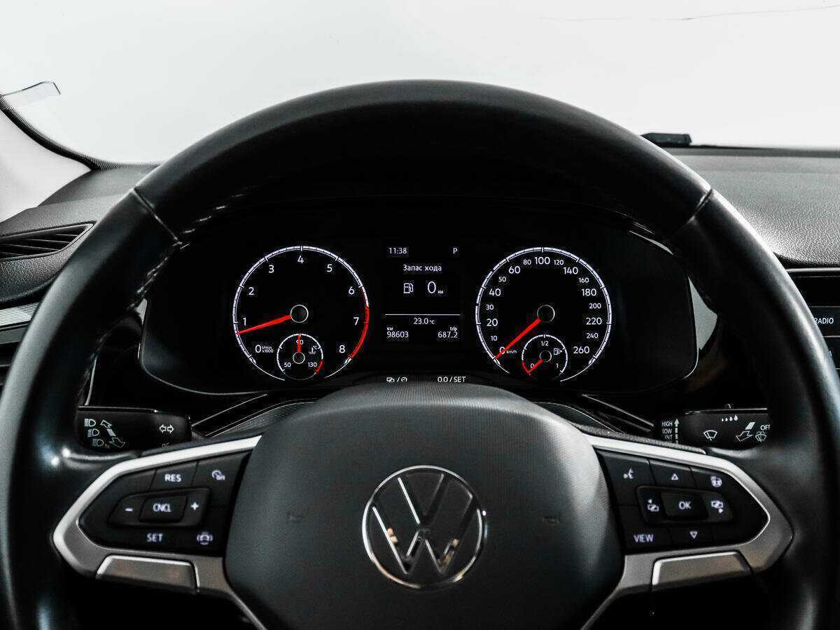 Купить Volkswagen Polo с пробегом. Фото: #14