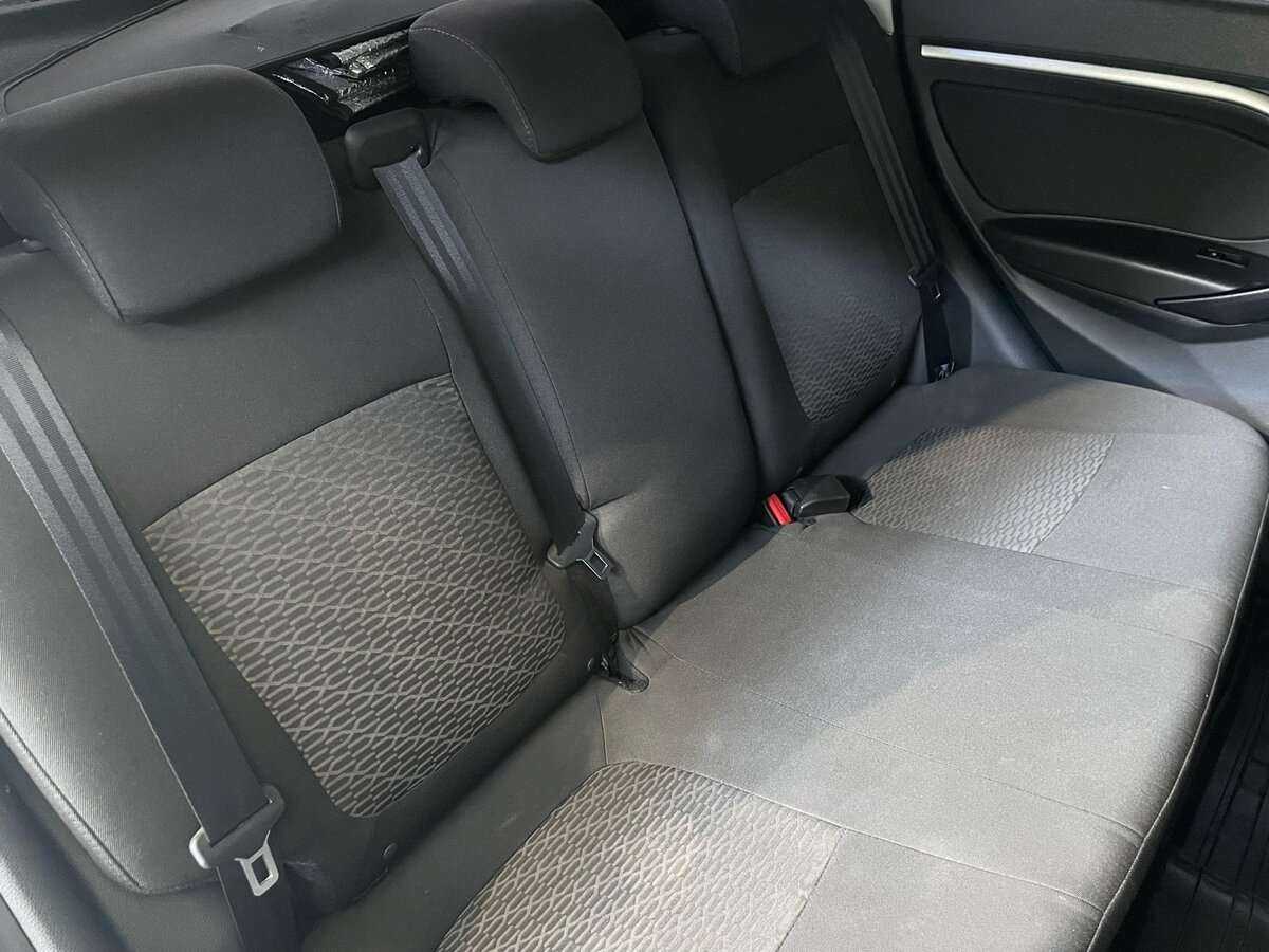 Купить Lada (ВАЗ) Vesta с пробегом. Фото: #17