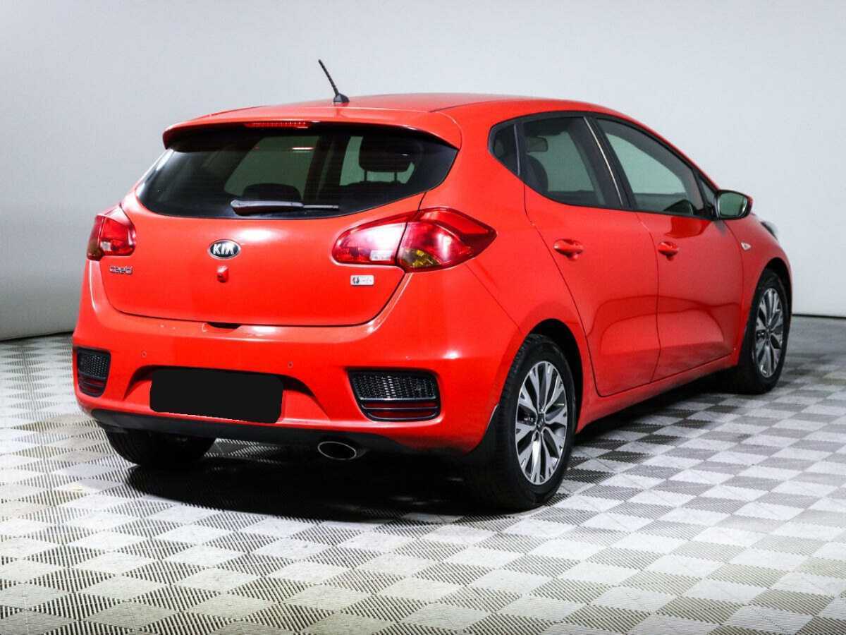 Купить Kia Ceed с пробегом. Фото: #4