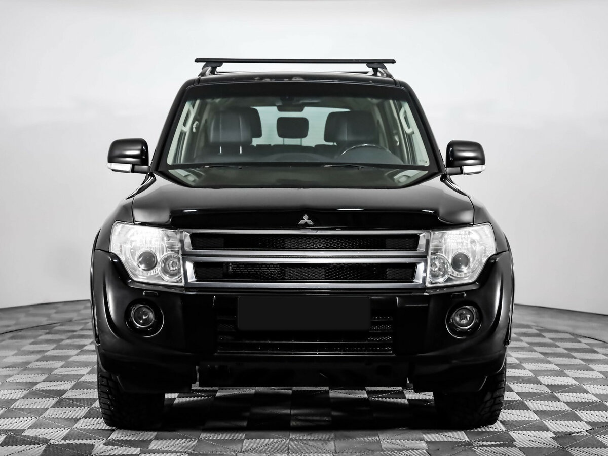 Купить Mitsubishi Pajero с пробегом. Фото: #1