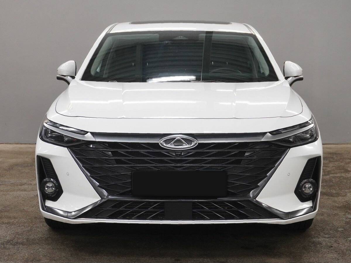 Купить Chery Arrizo 8 с пробегом. Фото: #1