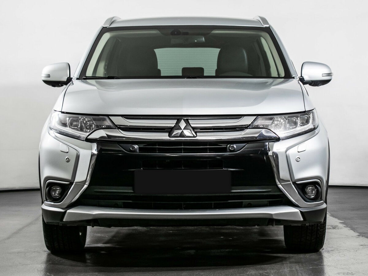 Купить Mitsubishi Outlander с пробегом. Фото: #1
