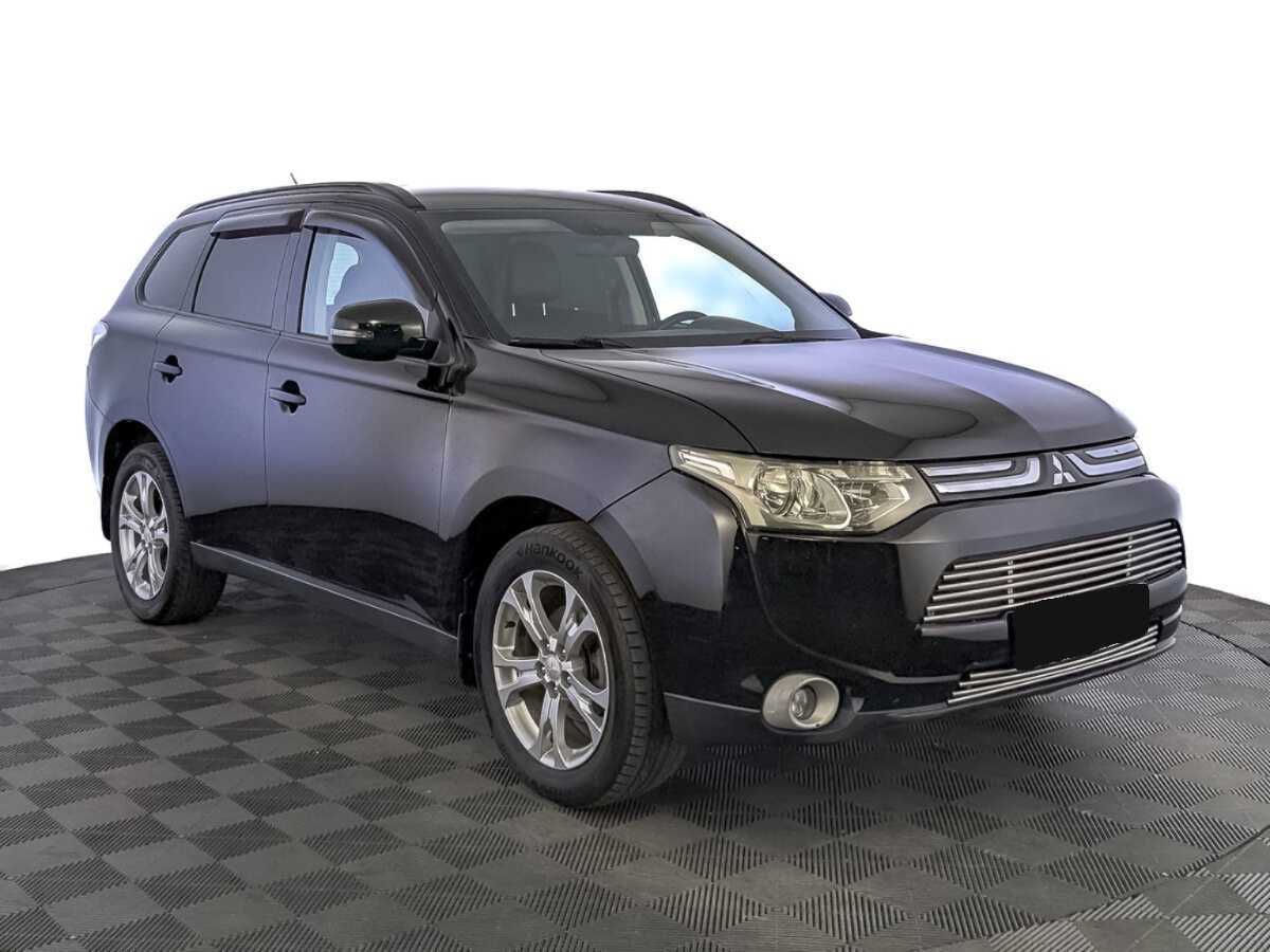 Купить Mitsubishi Outlander с пробегом. Фото: #2