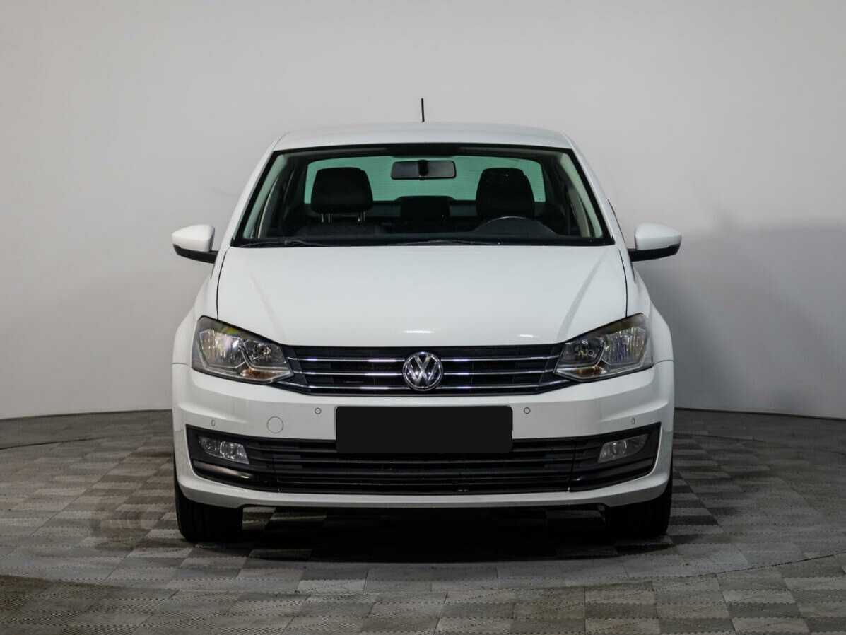 Купить Volkswagen Polo с пробегом. Посмотреть фото