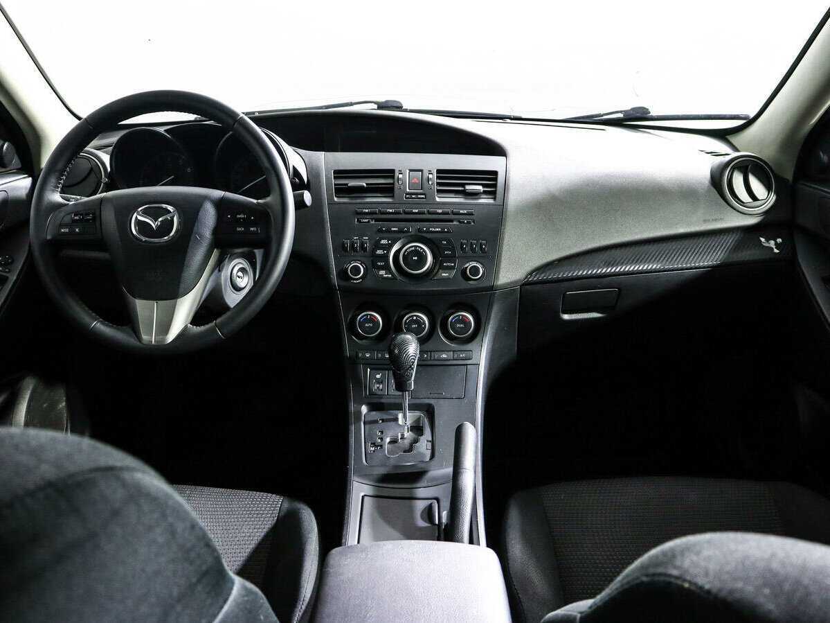 Купить Mazda 3 с пробегом. Фото: #9