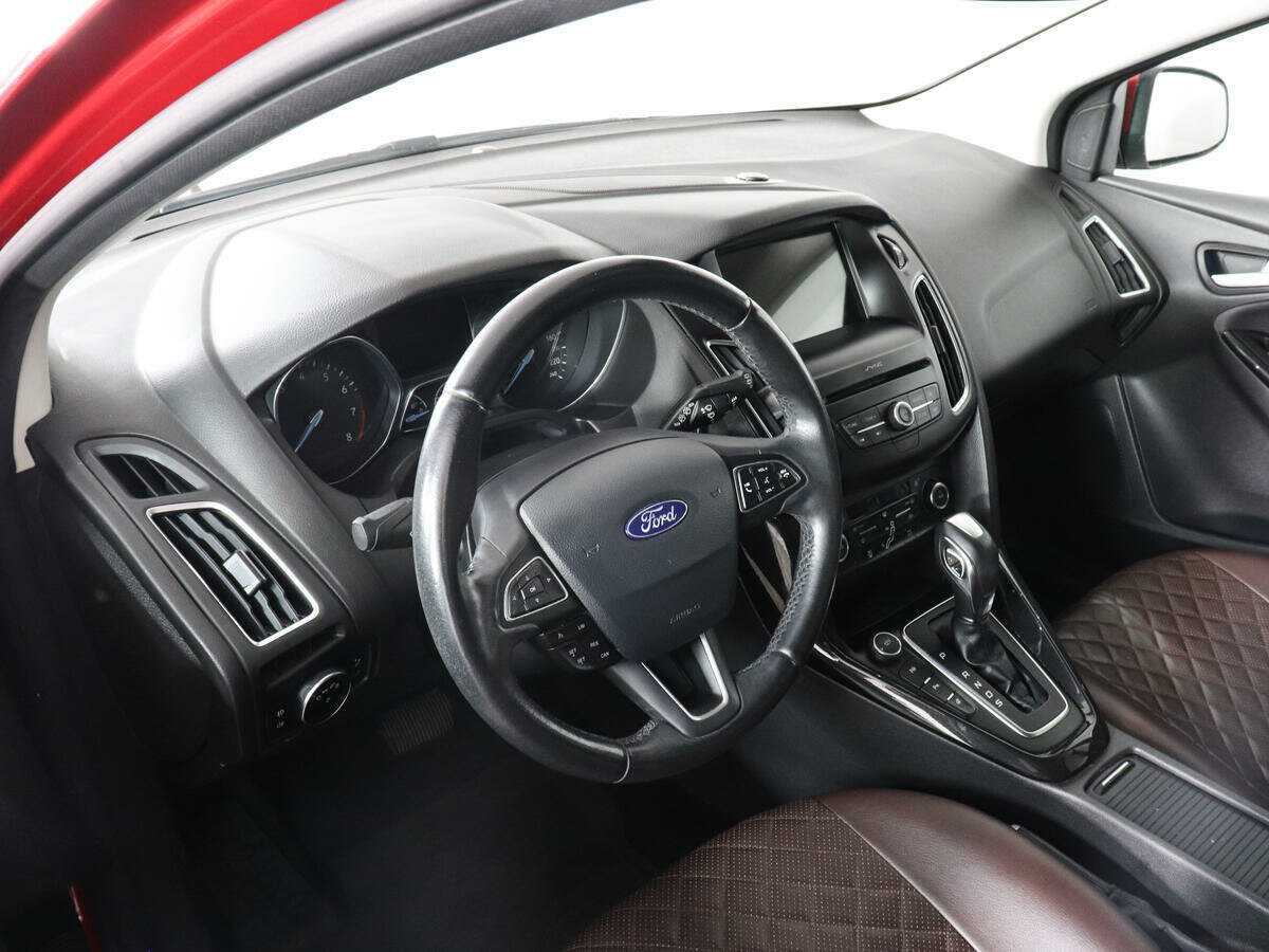 Купить Ford Focus с пробегом. Фото: #8