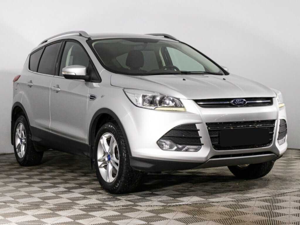 Купить Ford Kuga с пробегом. Фото: #2