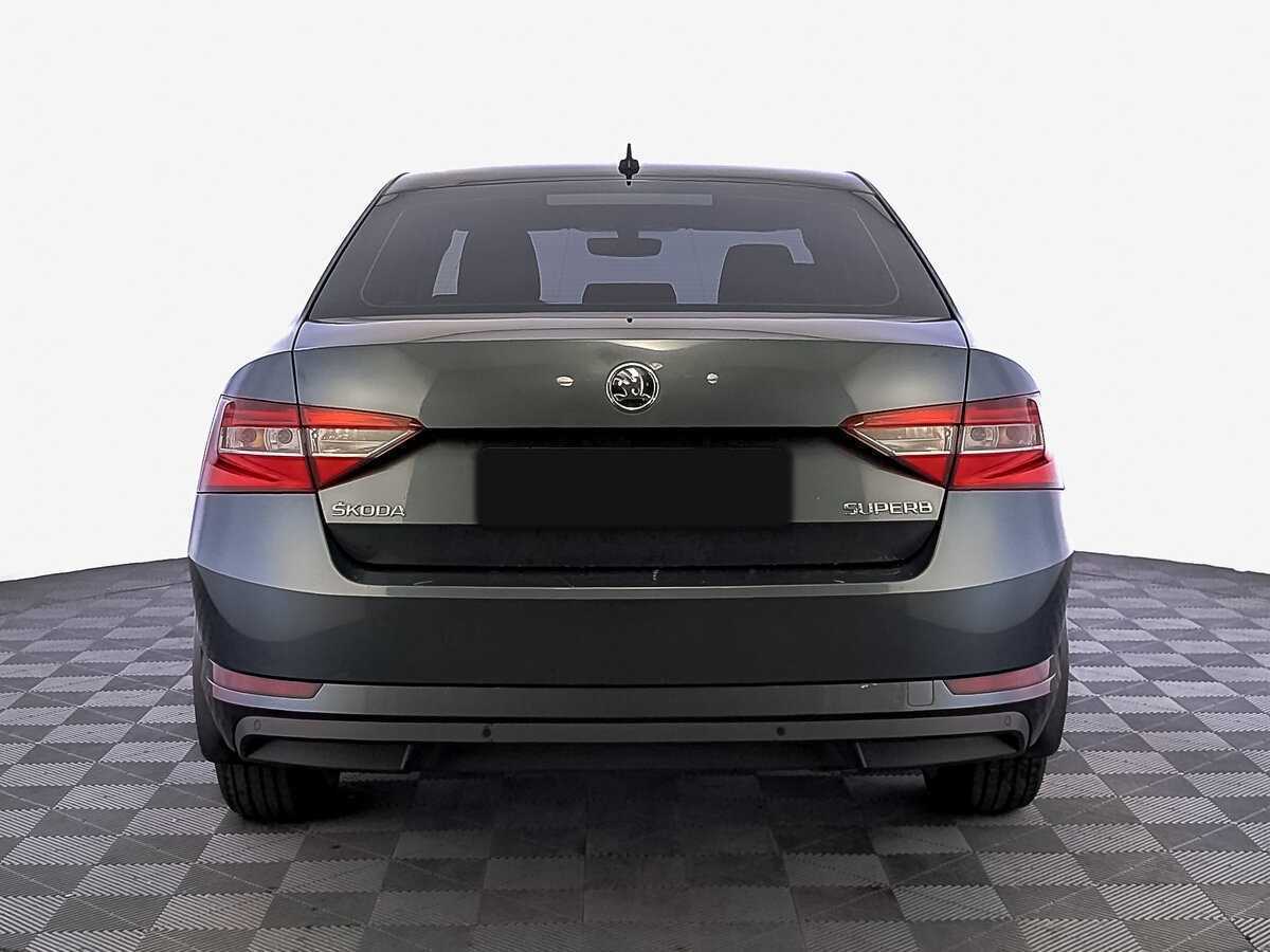 Купить Skoda Superb с пробегом. Фото: #5