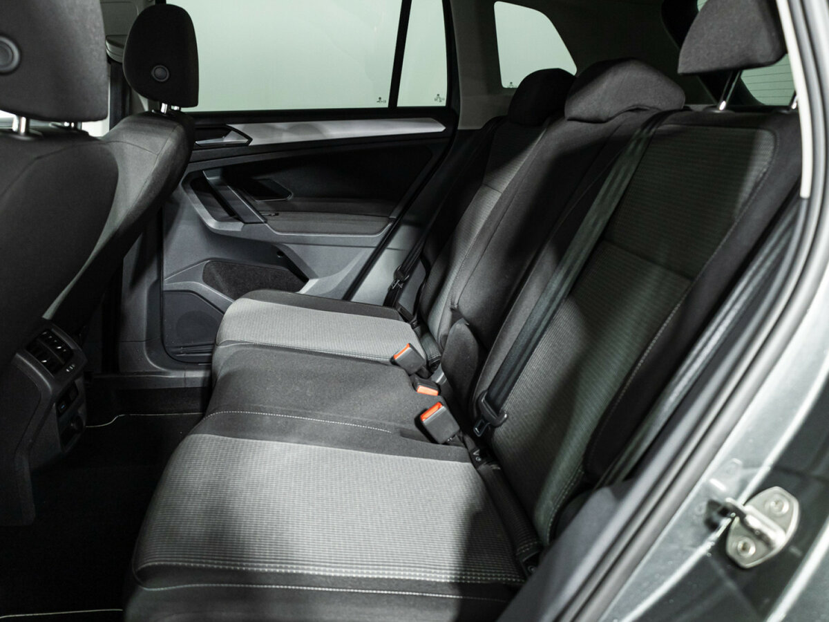 Купить Volkswagen Tiguan с пробегом. Фото: #7
