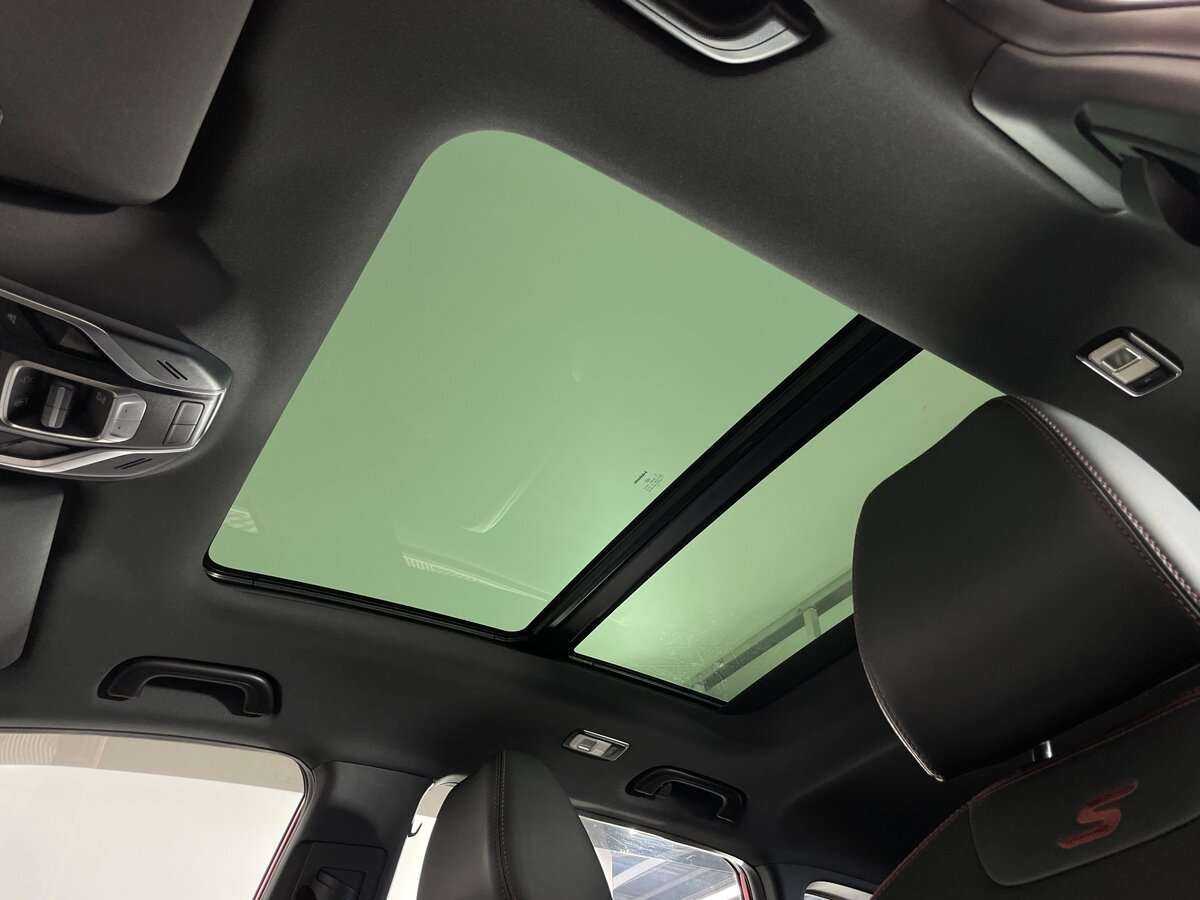 Купить Geely Coolray с пробегом. Фото: #20