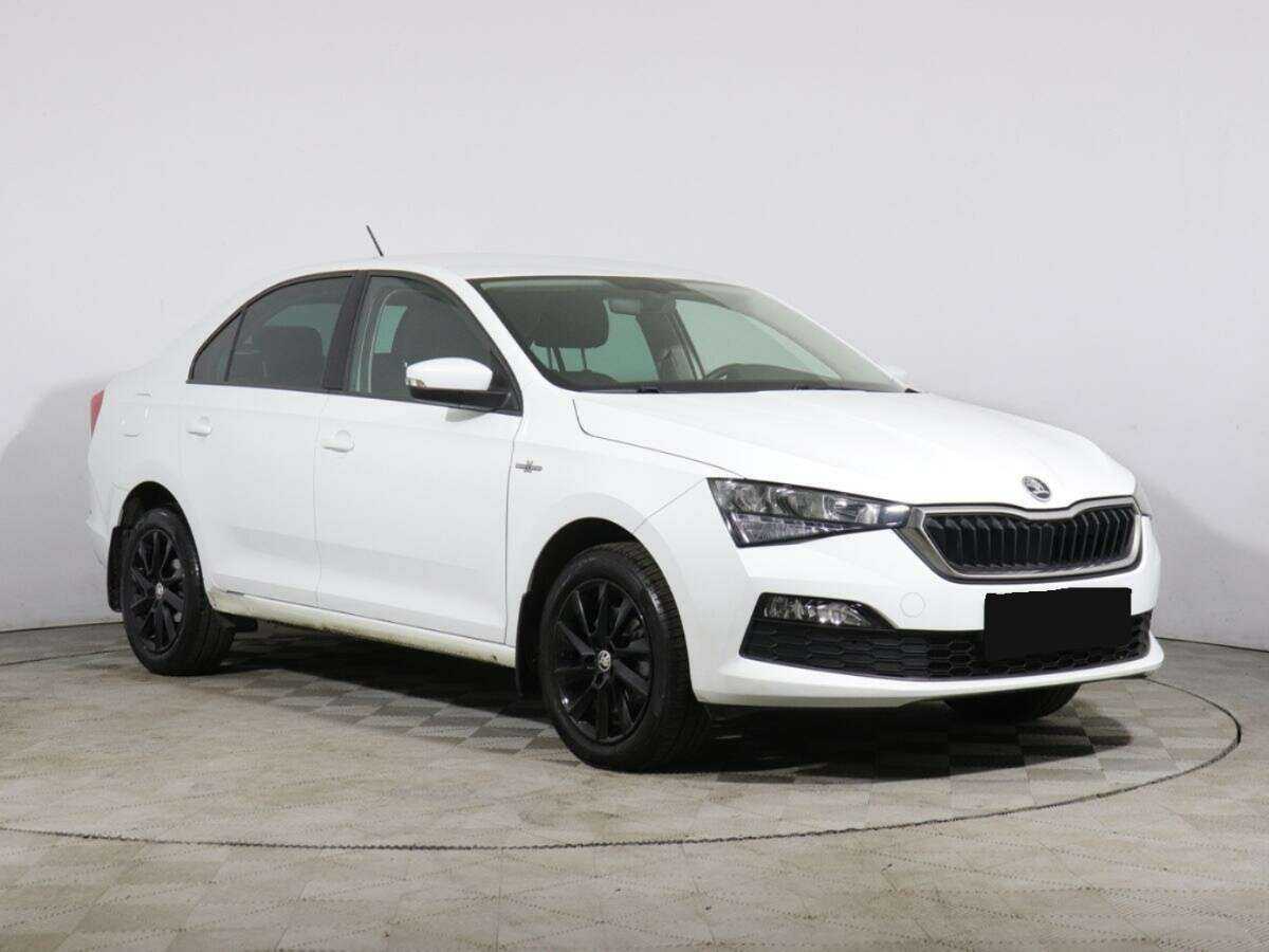 Купить Skoda Rapid с пробегом. Фото: #2