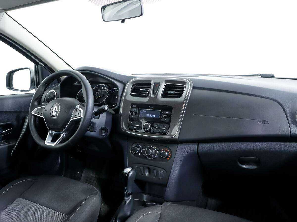 Купить Renault Logan с пробегом. Фото: #8