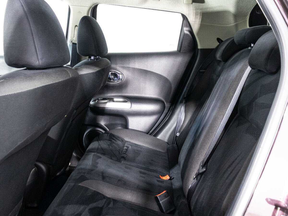 Купить Nissan Juke с пробегом. Фото: #9