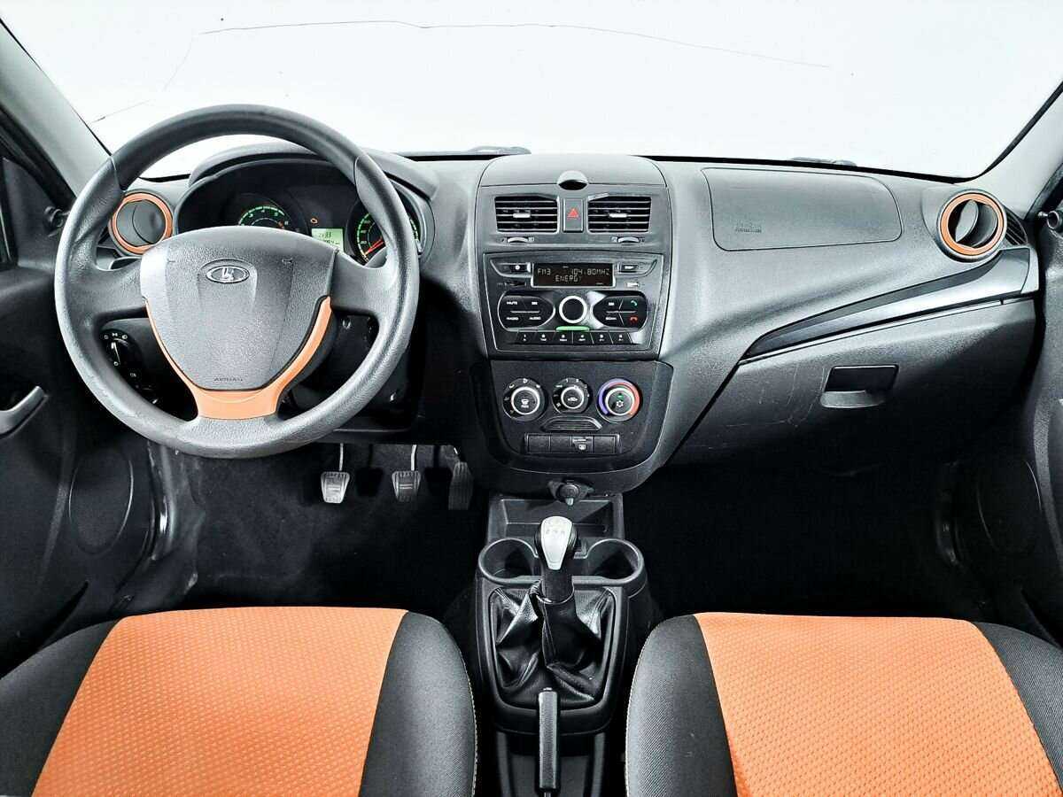 Купить Lada (ВАЗ) Kalina с пробегом. Фото: #10