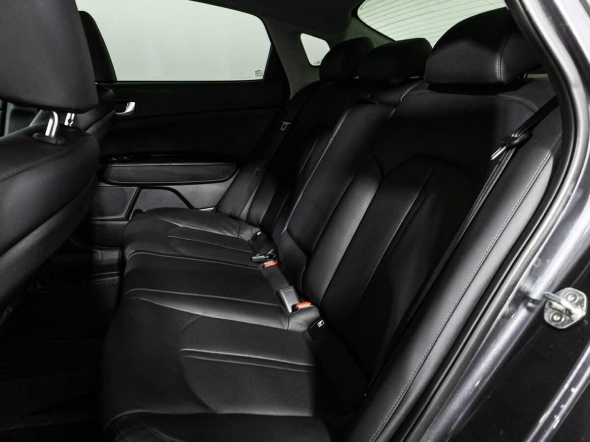 Купить Kia Optima с пробегом. Фото: #8