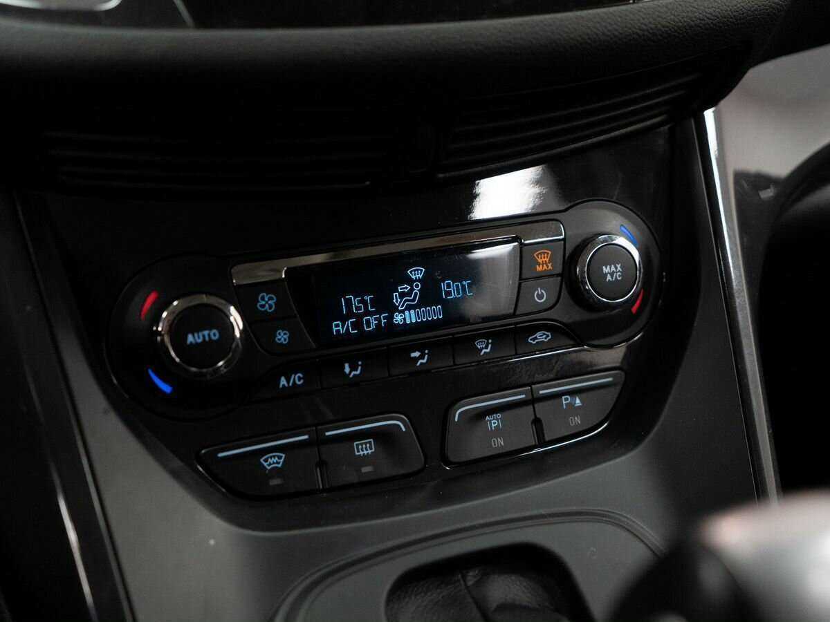 Купить Ford Kuga с пробегом. Фото: #12