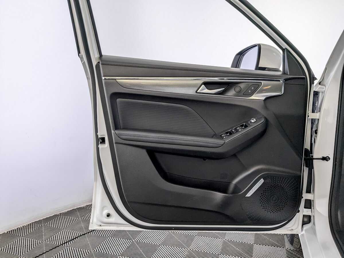 Купить Haval Jolion с пробегом. Фото: #18