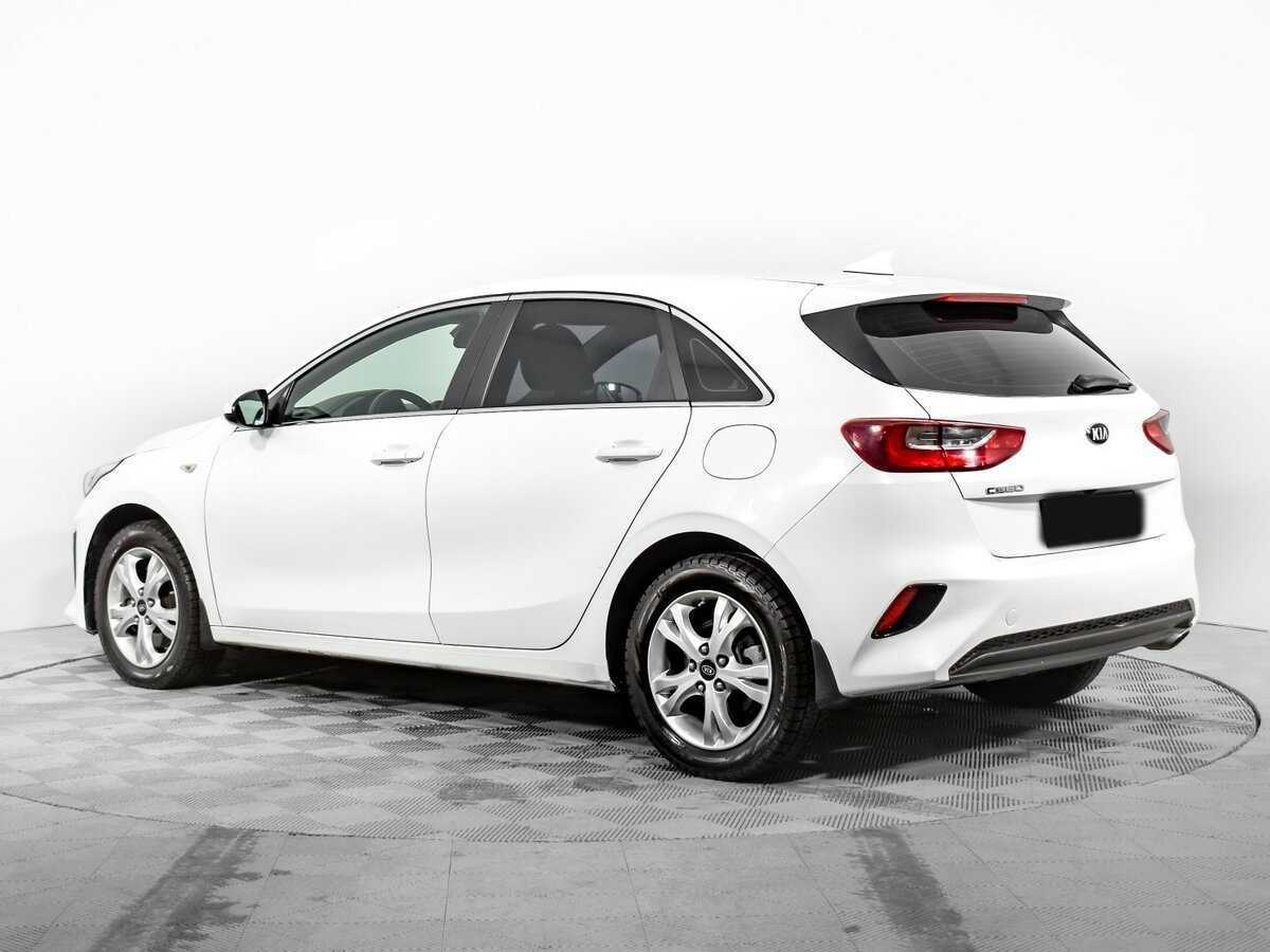 Купить Kia Ceed с пробегом. Фото: #6