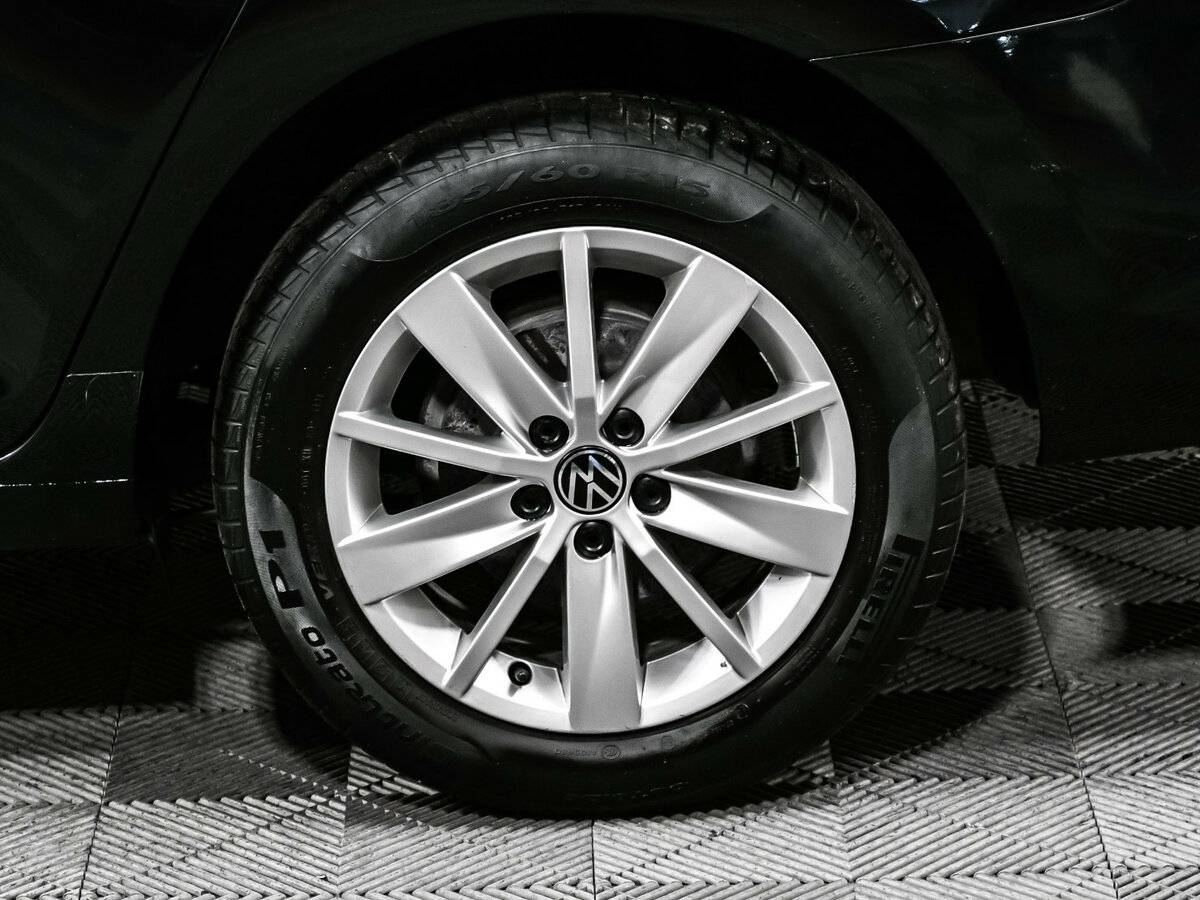 Купить Volkswagen Polo с пробегом. Фото: #13