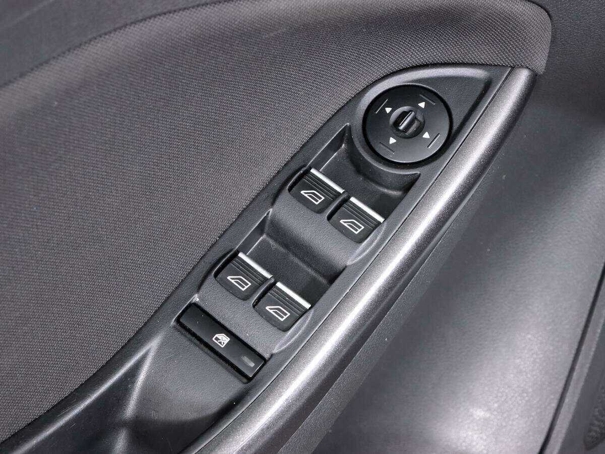 Купить Ford Focus с пробегом. Фото: #15